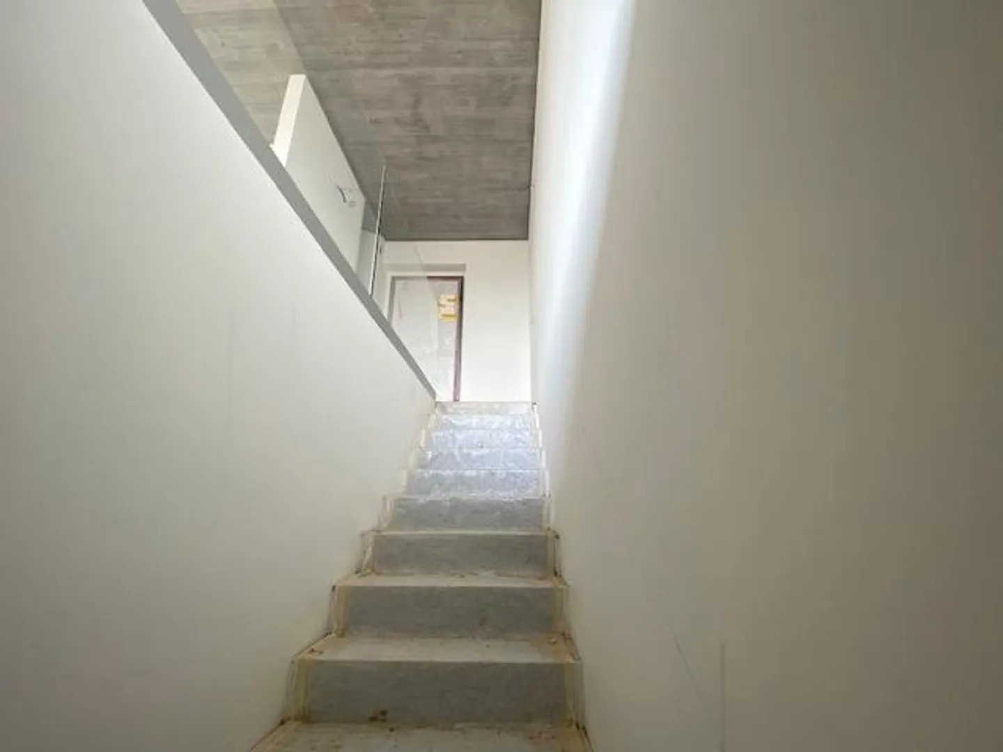 NEU GEBAUTES REIHENHAUS MIT 4.5 ZIMMERN - Foto 13 von 13