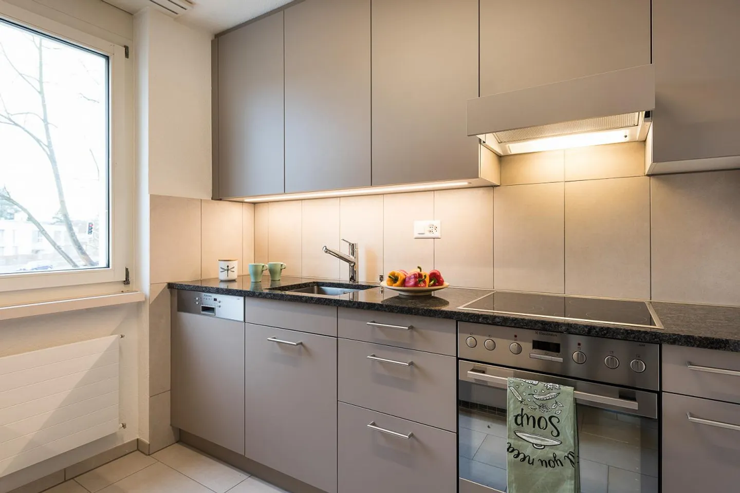 Apartment with Charm - Photo 2 of 5