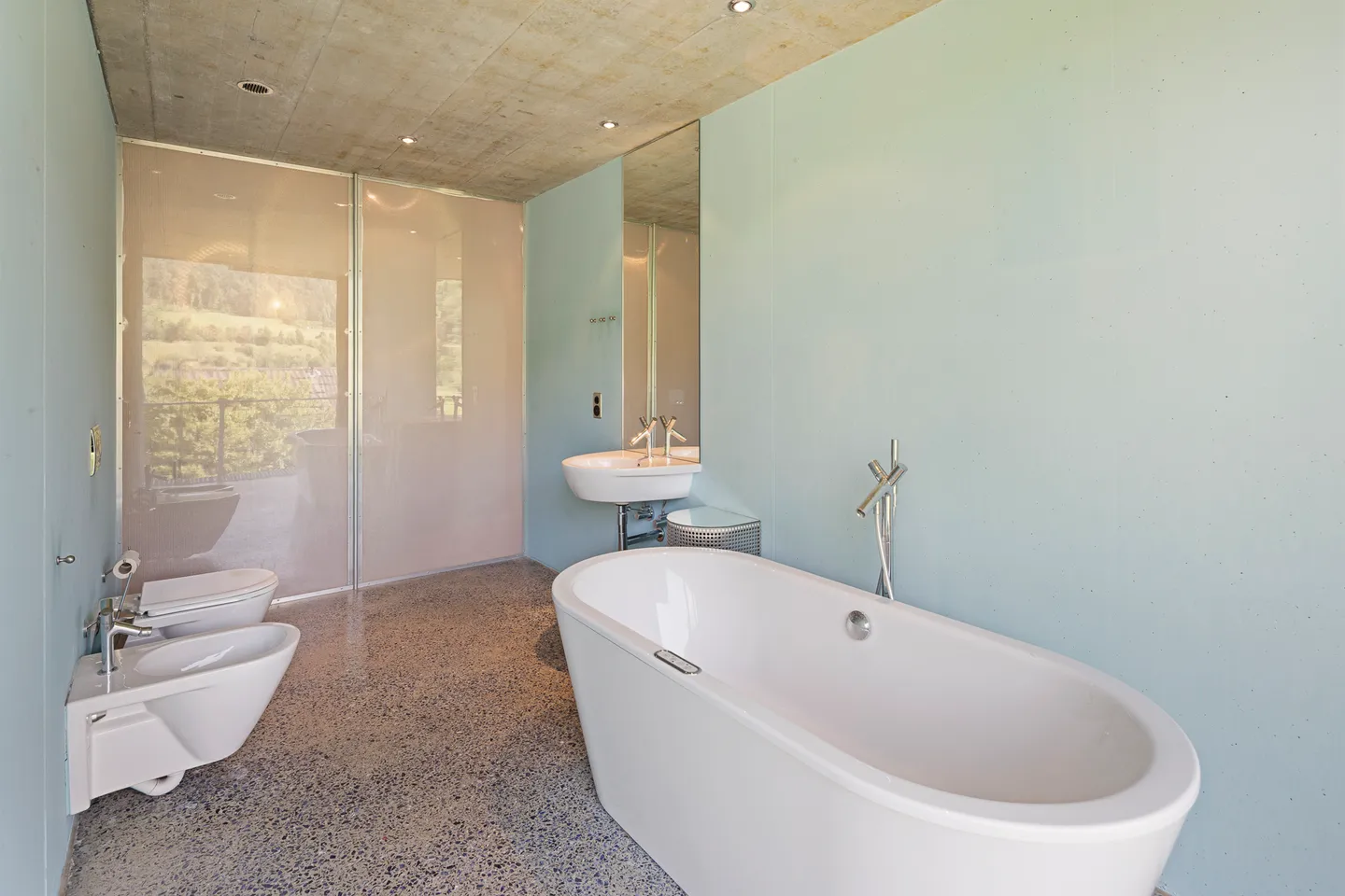 Idillio residenziale con vista panoramica e ambiente elegante - Foto 10 di 14