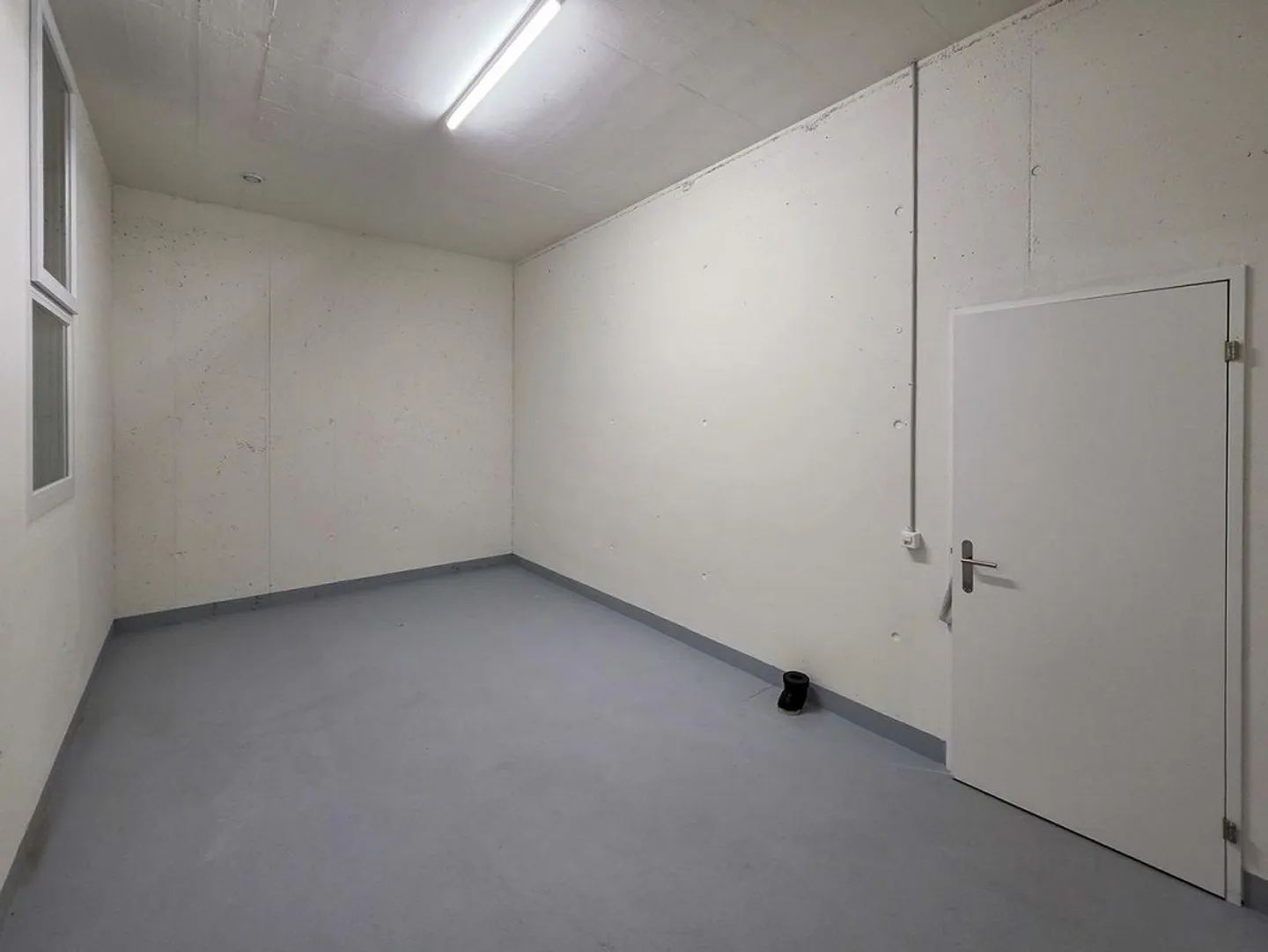 Ampio spazio di stoccaggio di 20 m² nello sviluppo moderno "Sonnengarten" - Foto 3 di 5