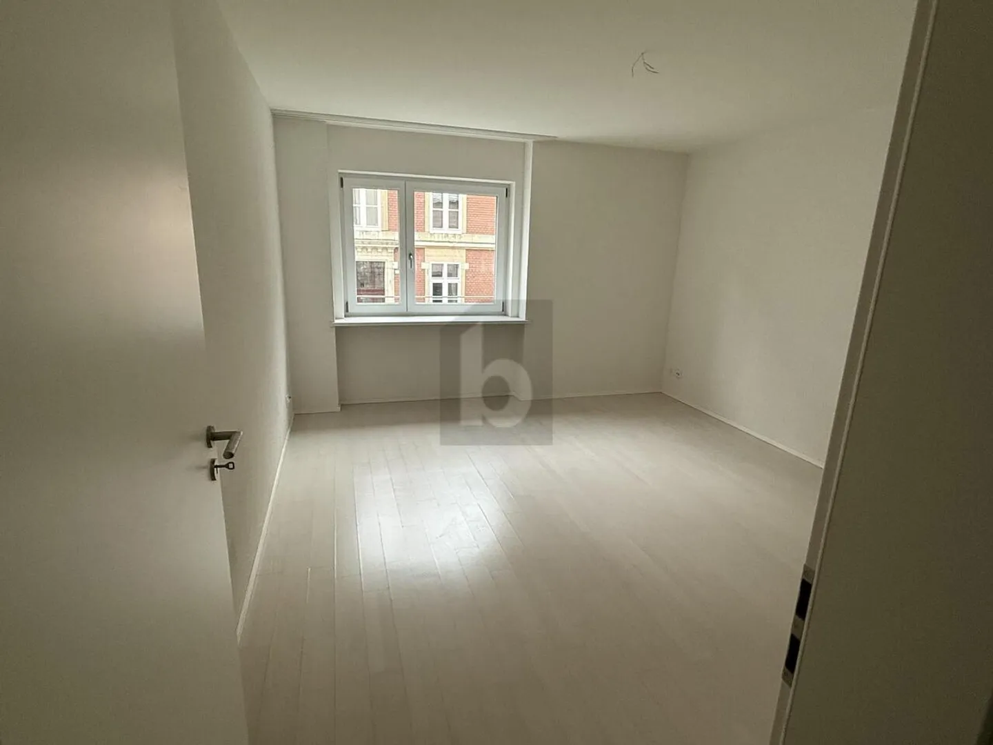 HELL, MODERN WITH BALCONY AND TOP KITCHEN - Photo 1 of 6