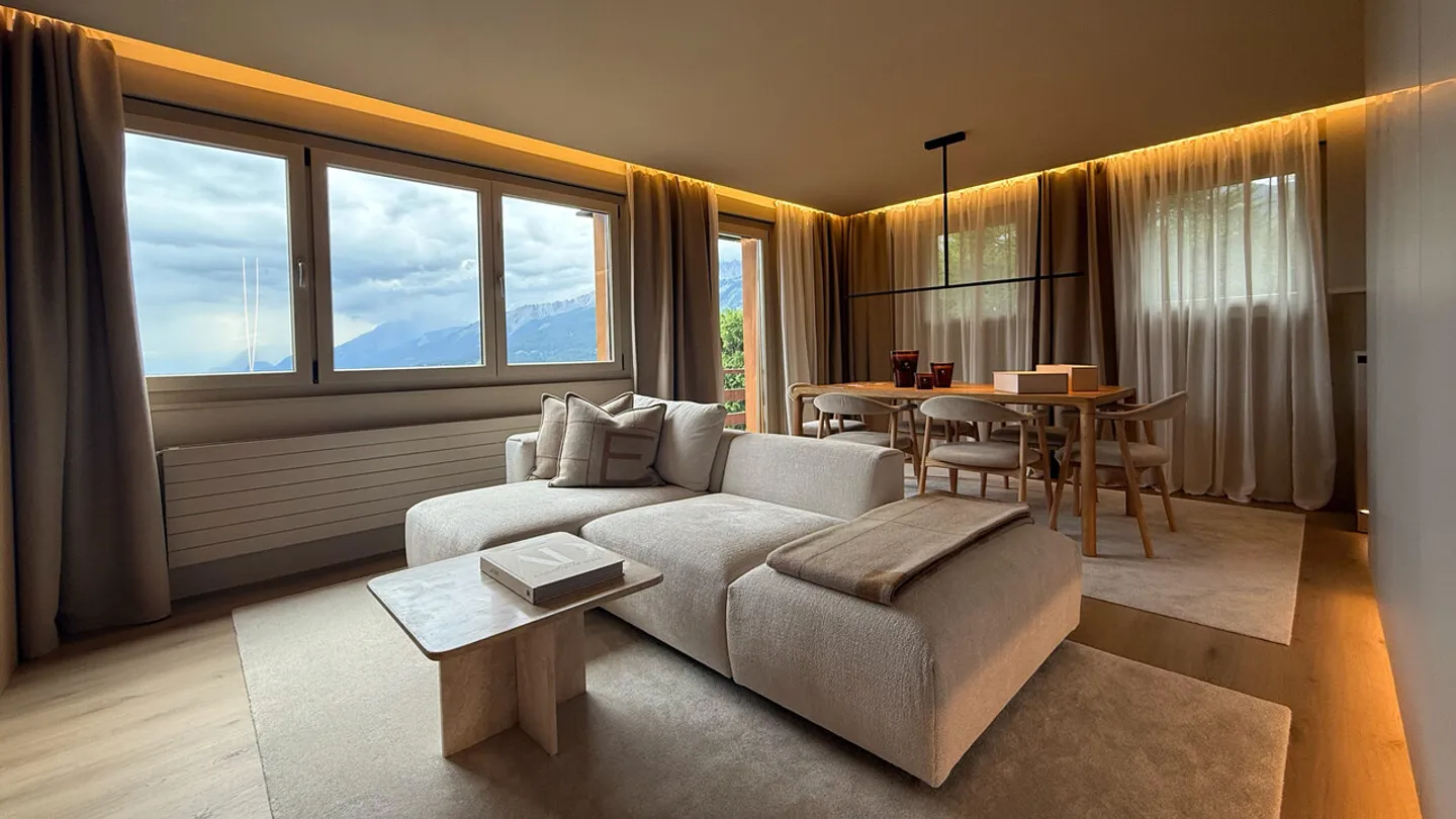 Appartement luxueux de 3,5 pièces entièrement rénové - Crans-Montana - Photo 1 sur 10