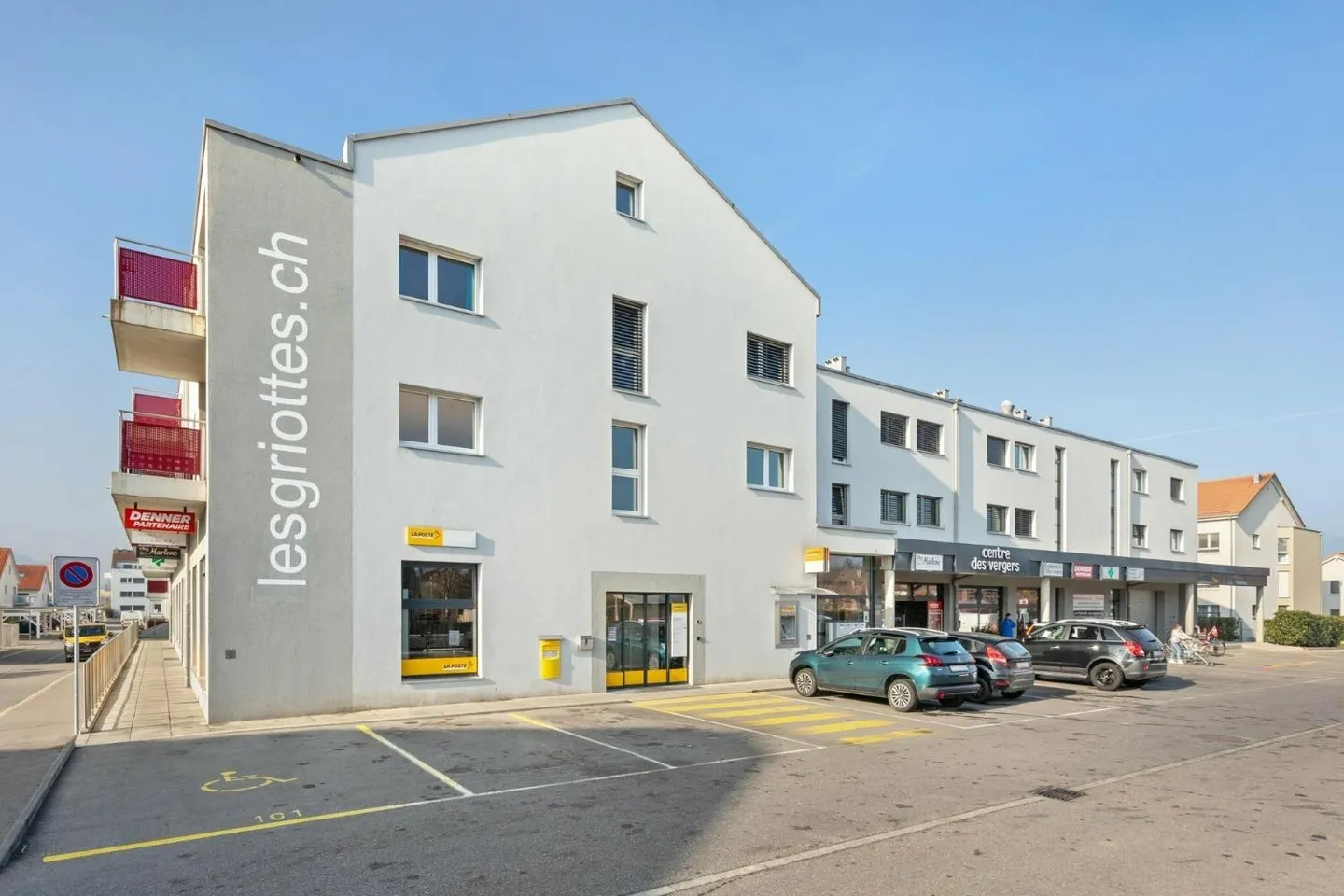 Appartement spacieux avec terrasse - Photo 1 sur 10