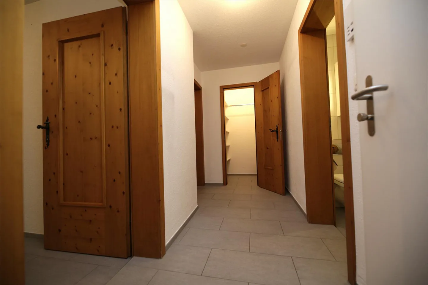 Appartement charmant au cœur de la vieille ville de Chur - Photo 4 sur 5