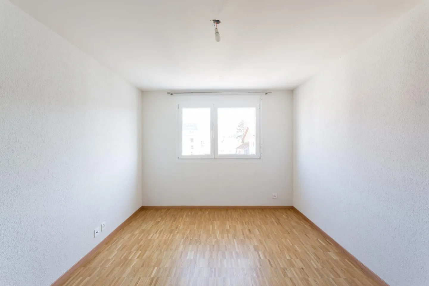 Appartement spacieux avec terrasse - Photo 7 sur 10