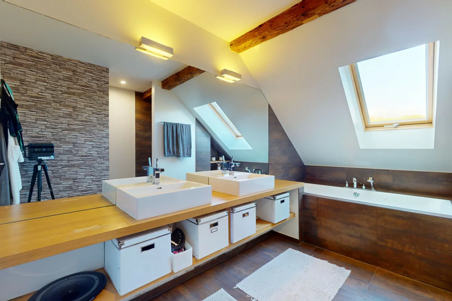 Magnifique ferme rénovée avec 3 appartements et une grange - Photo 10 sur 17