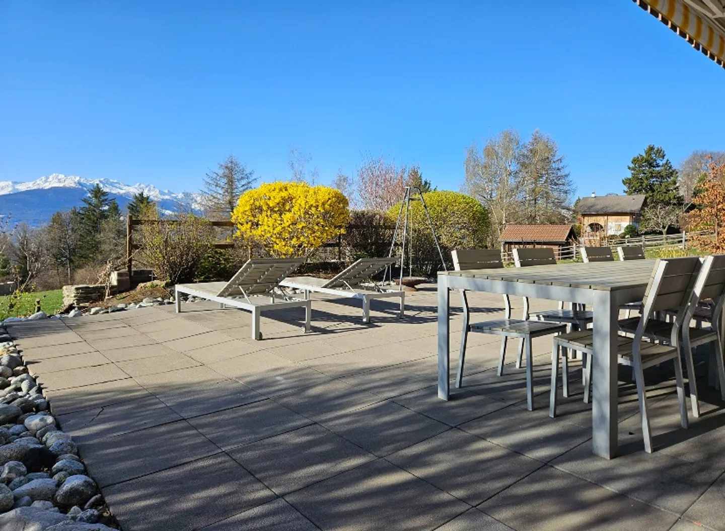 Chalet with Stunning Alpine Views - Photo 13 of 13