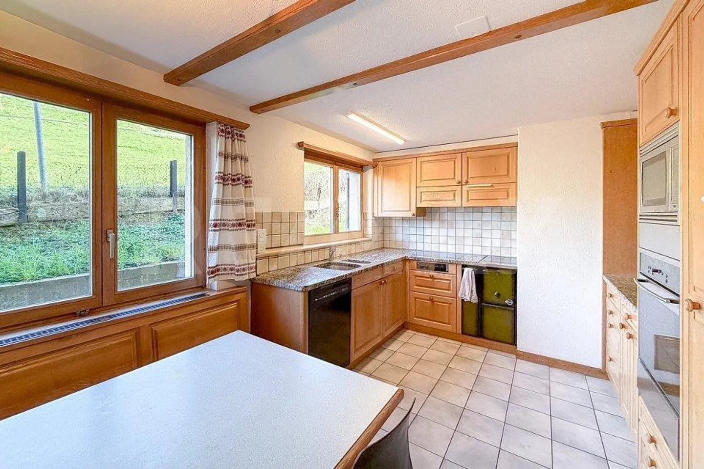 Three-family house with commercial space - in mixed residential and commercial area... - Photo 10 of 13