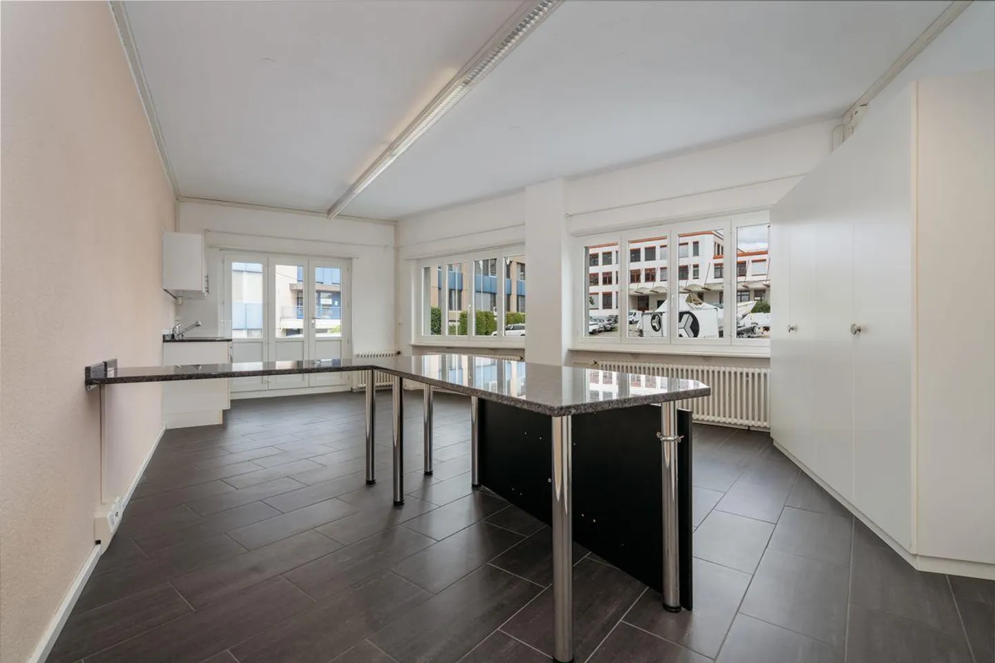 Vielseitiges Studio in zentraler Lage - Foto 1 von 13