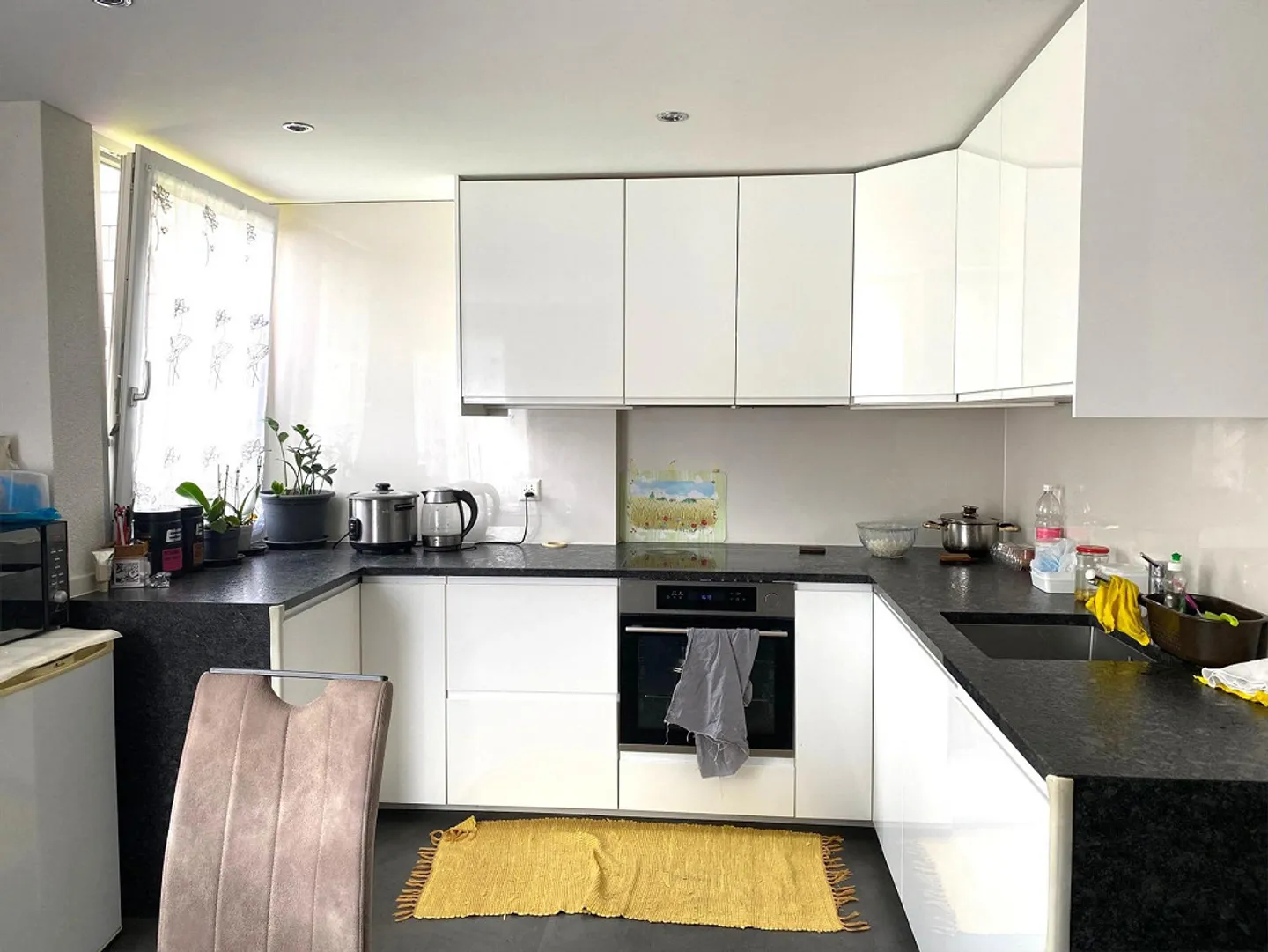 Grosszügige, helle 5-Zimmer-Wohnung mit 142 m² und grossem Balkon - Photo 4 of 6