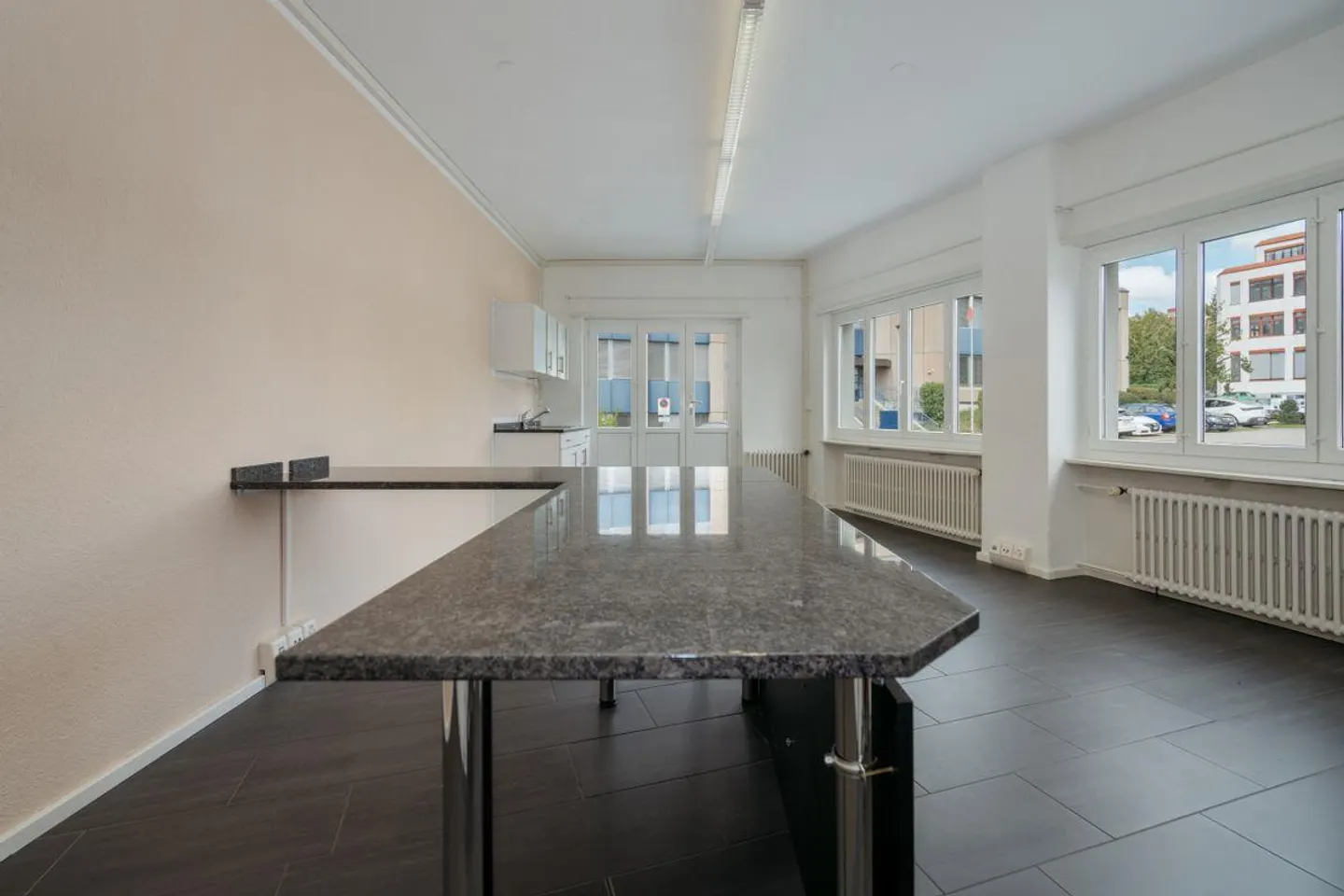 Vielseitiges Studio in zentraler Lage - Foto 9 von 13