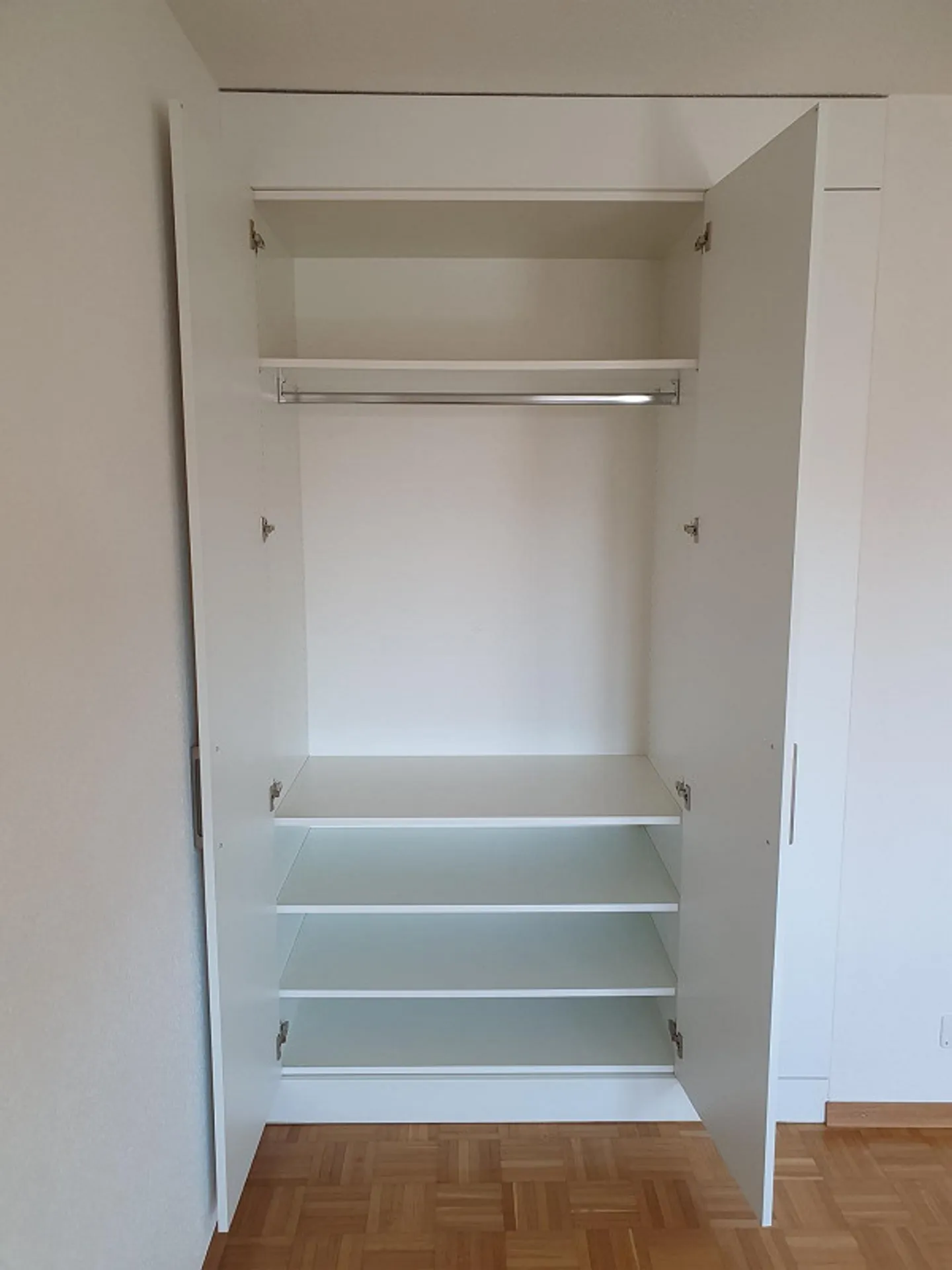 attractive, newly renovated 1.5 room apartment - Photo 9 of 14