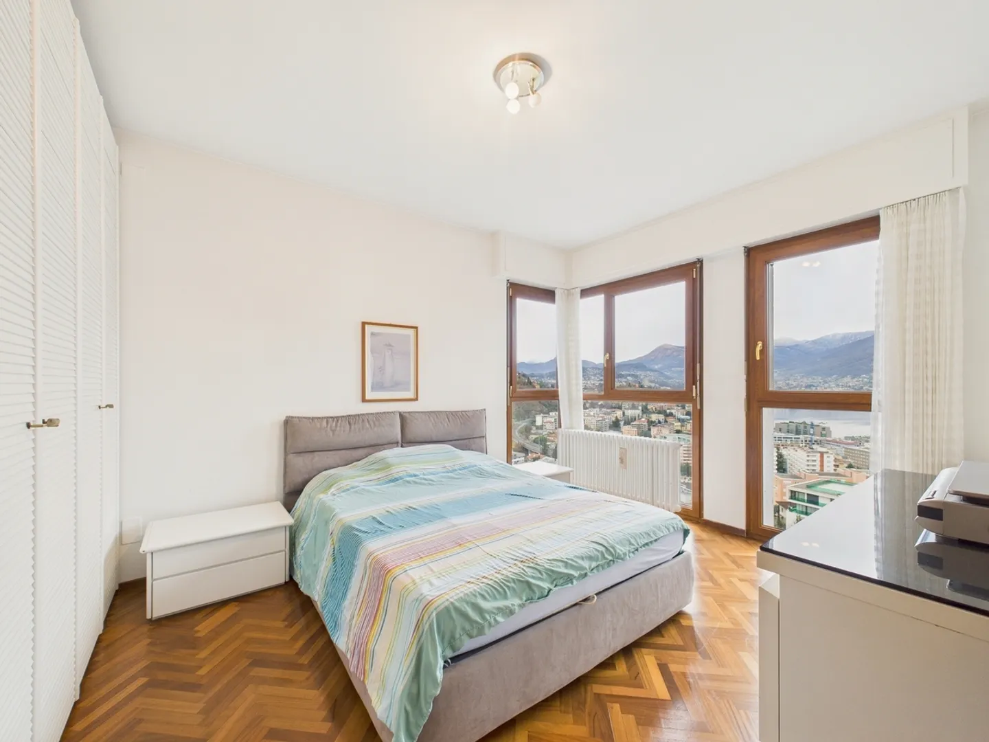 Außergewöhnliche 3,5-Zimmer-Wohnung mit Seeblick in Pazzallo - Foto 4 von 13