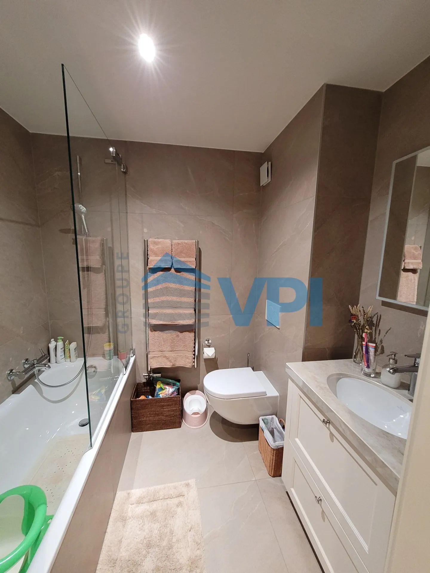 Appartamento di Lusso Spazioso - Foto 15 di 22