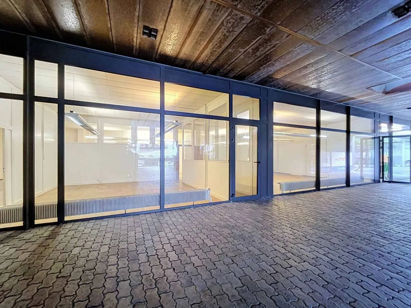 Büros von etwa 247 m2 im Herzen der Stadt - Général-Guisan 42 - Foto 8 von 8
