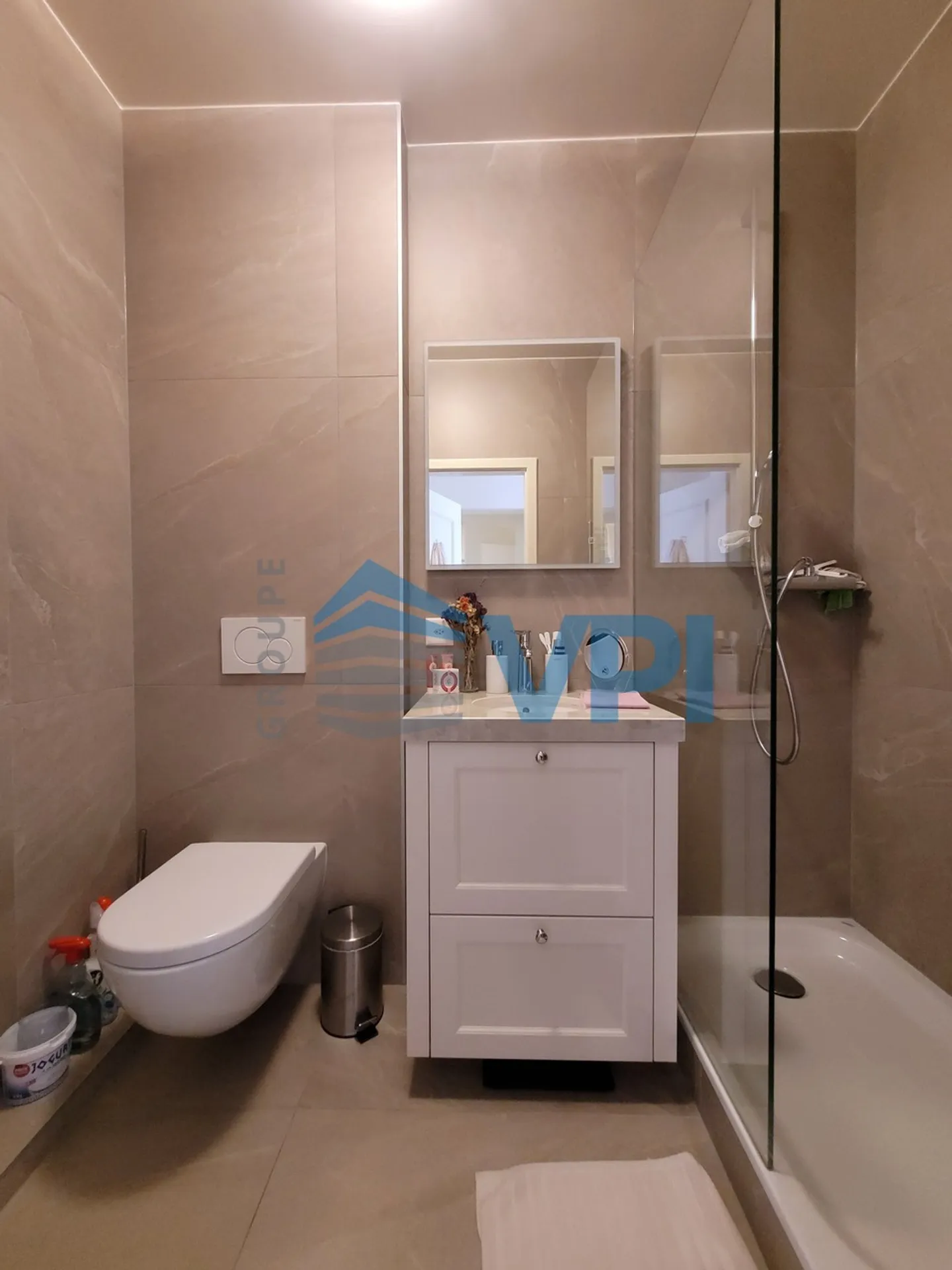 Appartamento di Lusso Spazioso - Foto 17 di 22