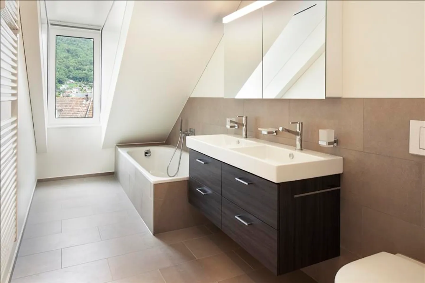 Dreamlike apartment in the heart of the old town! - Photo 7 of 11