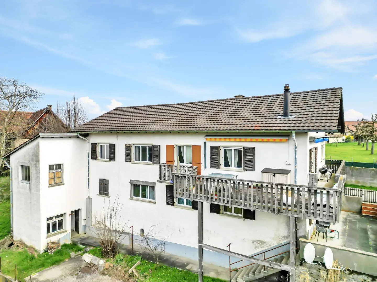 Maison individuelle spacieuse de 7,5 pièces à Courgenay - Photo 1 sur 13