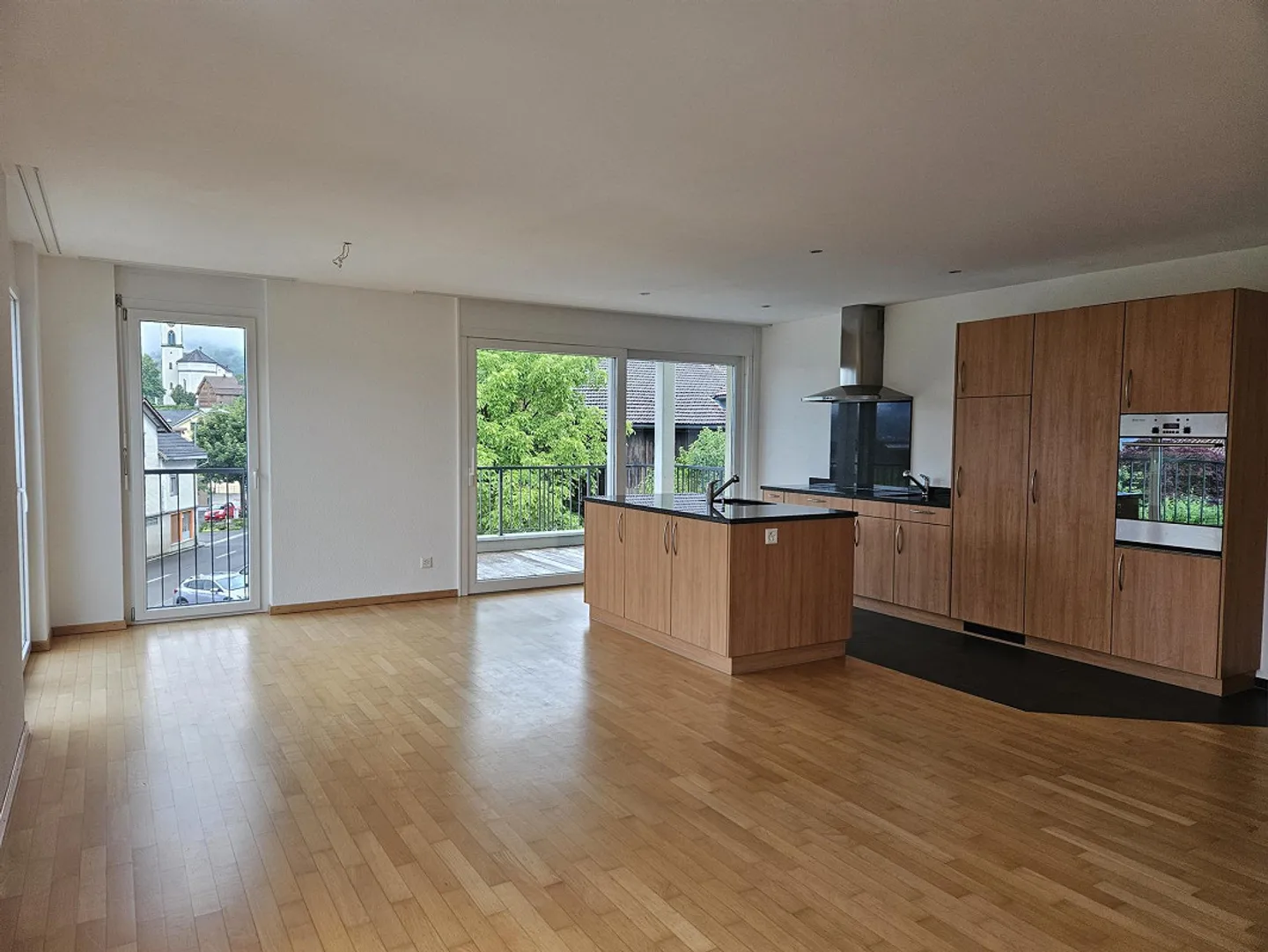 Helle 4.5-Zimmer-Wohnung - Foto 3 von 7