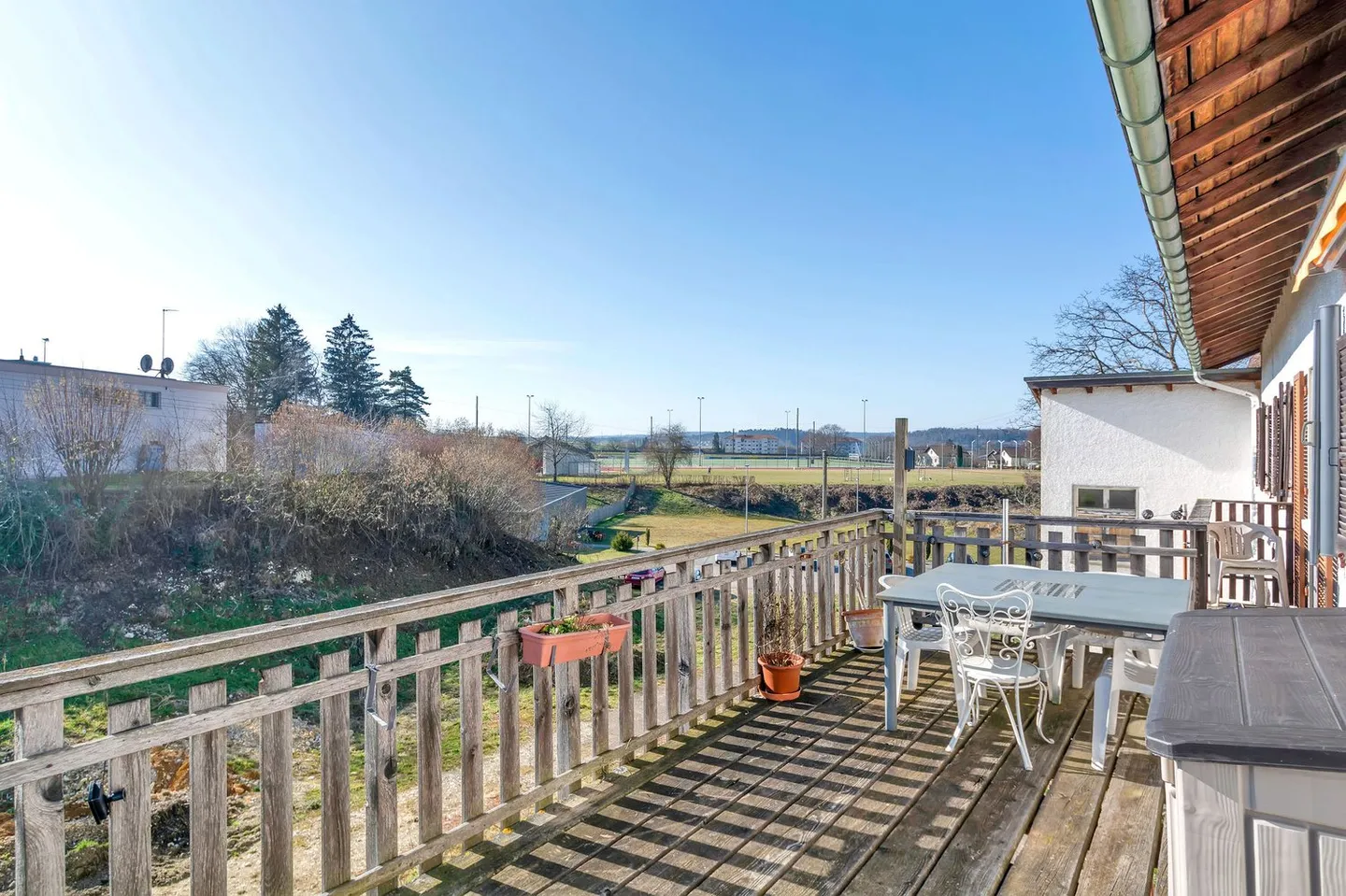 Maison individuelle spacieuse de 7,5 pièces à Courgenay - Photo 5 sur 13