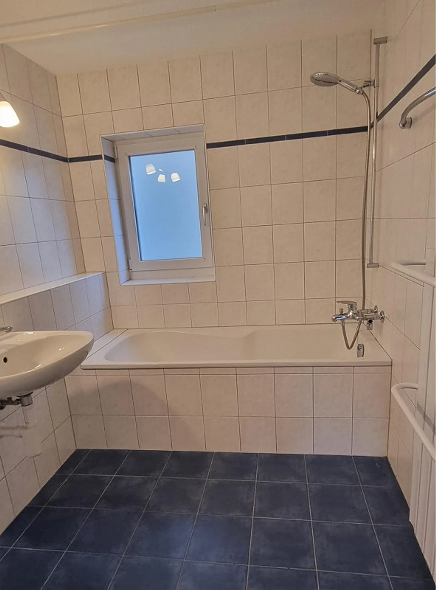 Bright, quiet 2.5-room apartment with covered terrace in Bad Ragaz - Photo 18 of 22