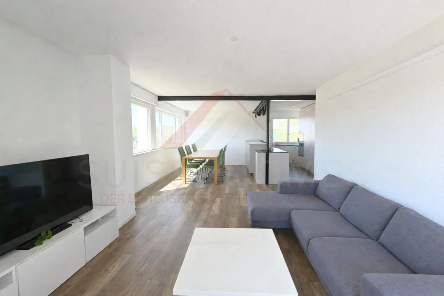 Appartamento familiare di 5,5 stanze vicino a Berna | Modernizzato e pronto per essere abitato - Foto 12 di 17