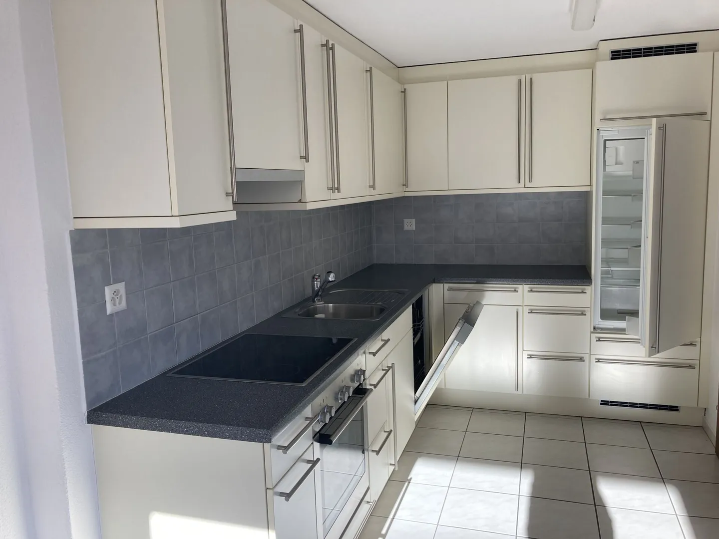 4.5-room apartment in Siebnen - Photo 3 of 7