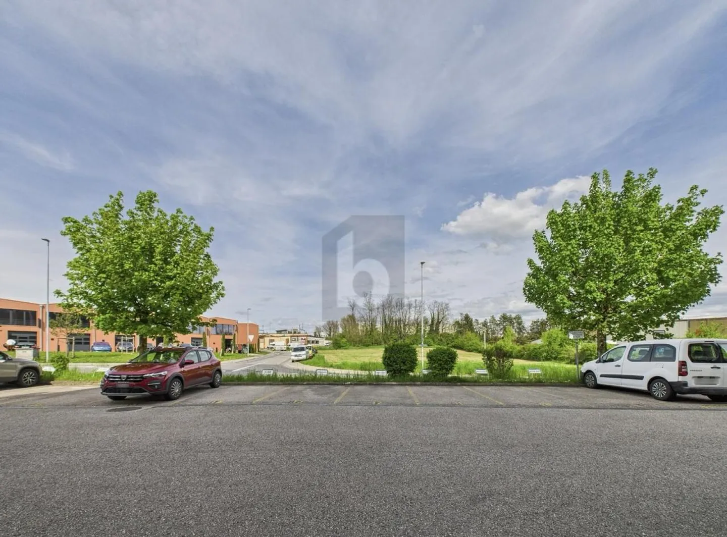 SUPERFICIE ESCLUSIVA CON POTENZIALE DI ESPANSIONE - Foto 1 di 6