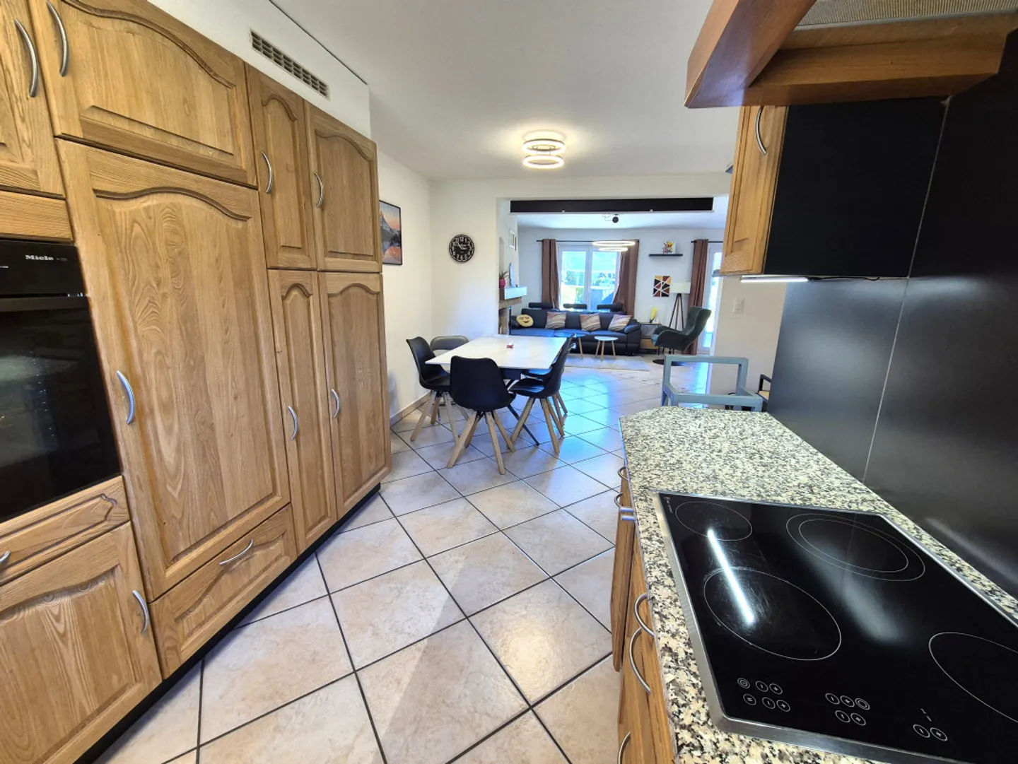 St-Triphon/Ollon: Schönes Reihenhaus mit 4,5 Zimmern, mit Terrasse-Garten - Foto 6 von 13