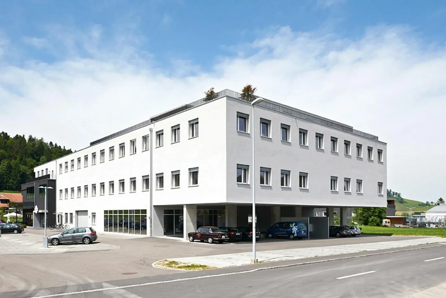 Grosszügiger Gewerberaum - Foto 1 von 6