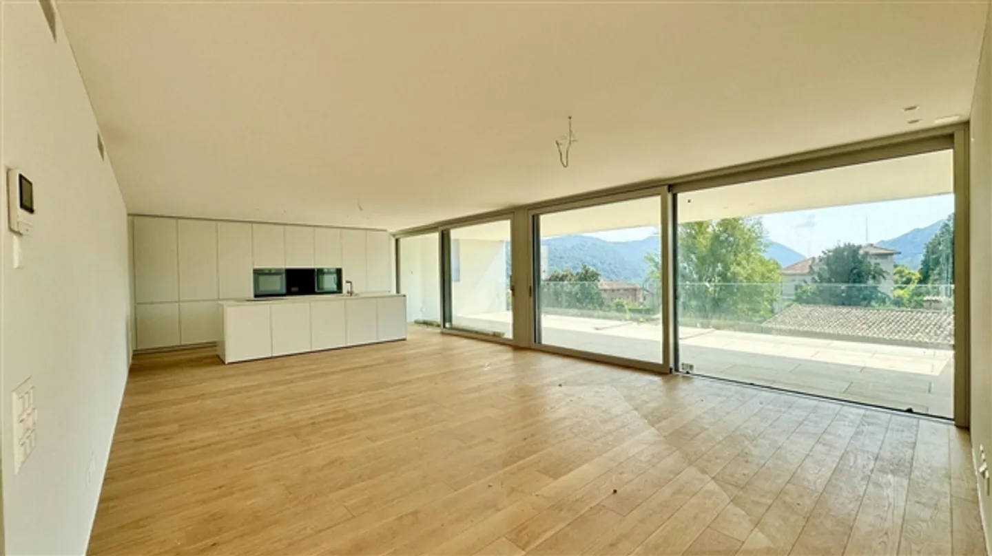 ATTIKA in nuova alta residenza con solo 4 appartamenti in una zona tranquilla e soleggiata con vista libera sulle montagne. - Foto 4 di 15