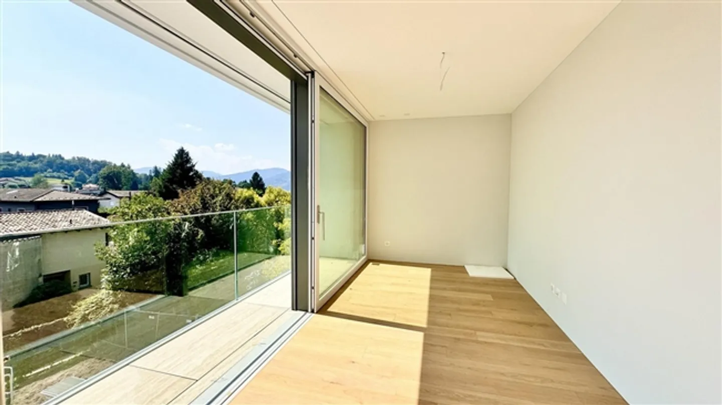 ATTIKA in nuova alta residenza con solo 4 appartamenti in una zona tranquilla e soleggiata con vista libera sulle montagne. - Foto 5 di 15