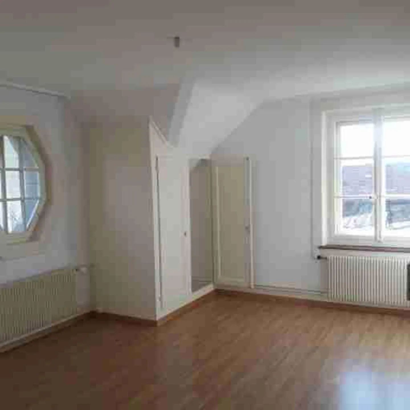 Helle 4.5 Zimmer Wohnung - Foto 8 von 10