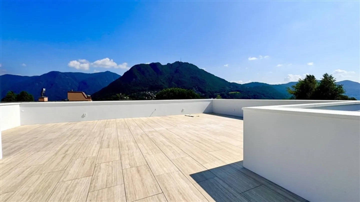 ATTIKA in nuova alta residenza con solo 4 appartamenti in una zona tranquilla e soleggiata con vista libera sulle montagne. - Foto 13 di 15