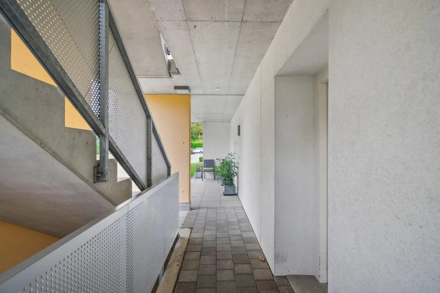 Geräumige 2.5 Zimmer Wohnung - Foto 3 von 10