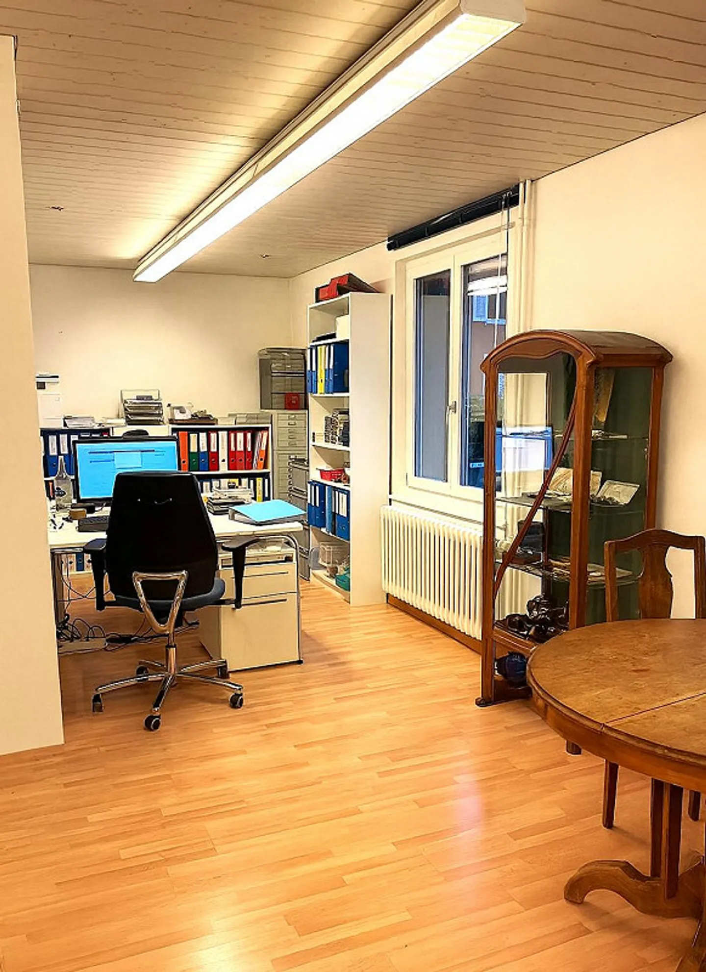 Espace commercial dans un emplacement central à Wettingen à louer - Photo 4 sur 4