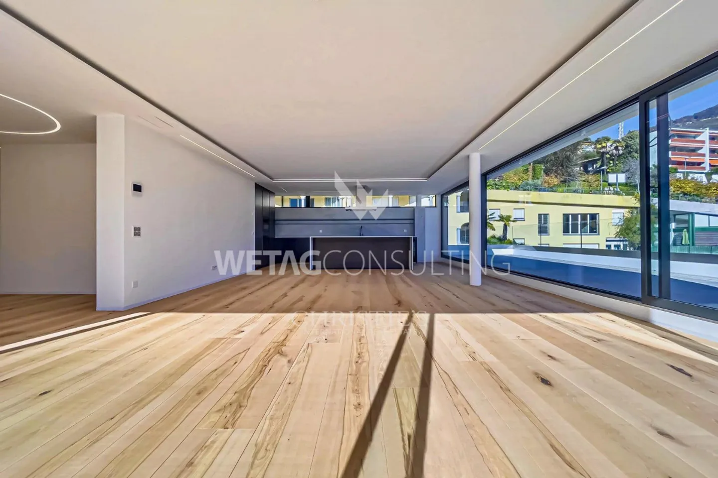 Luxury 5.5-Room Duplex Penthouse Apartment with Lake Maggiore View in Ascona for Sale - Photo 3 of 11