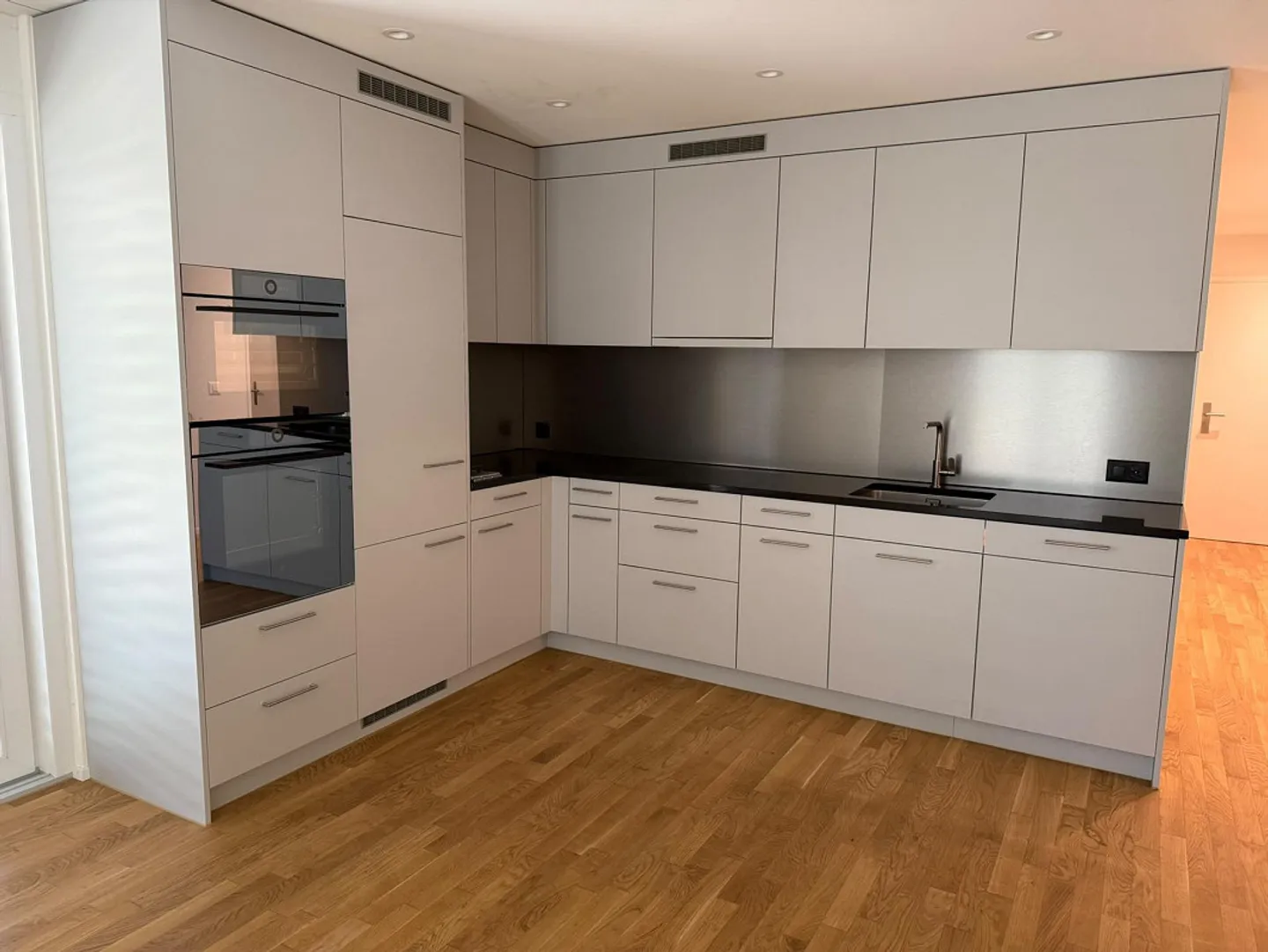 Moderne Gartenwohnung mit Privatgarten - Foto 8 von 15