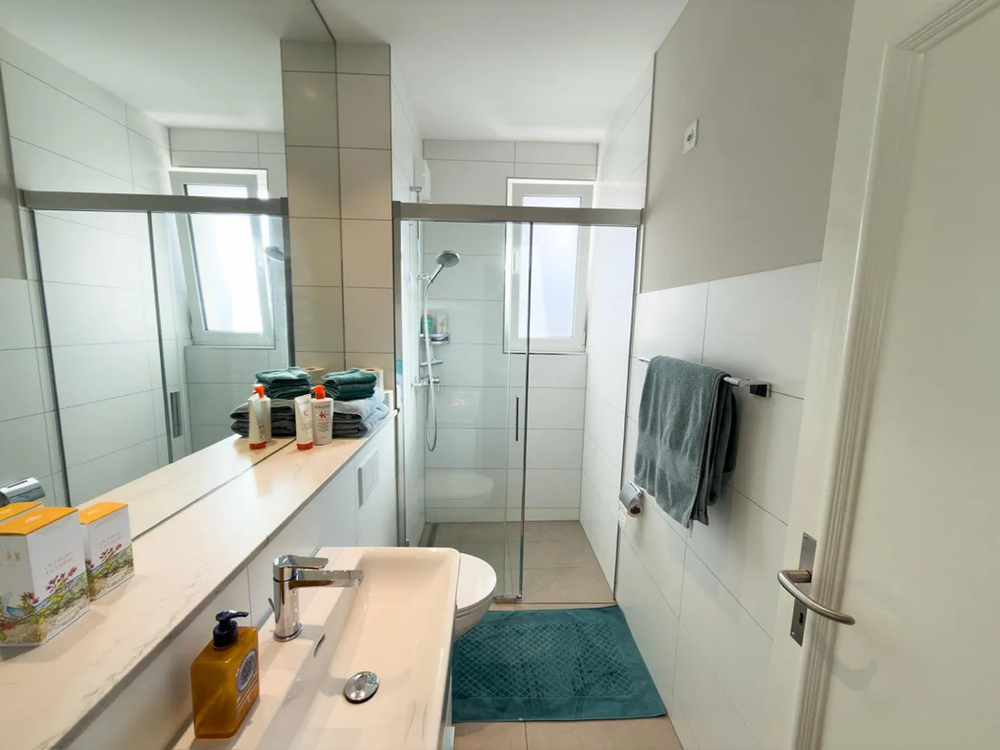Urban Living in Gundeli: Charming 3-Room Apartment in Baumgartner House near SBB - Photo 5 of 7