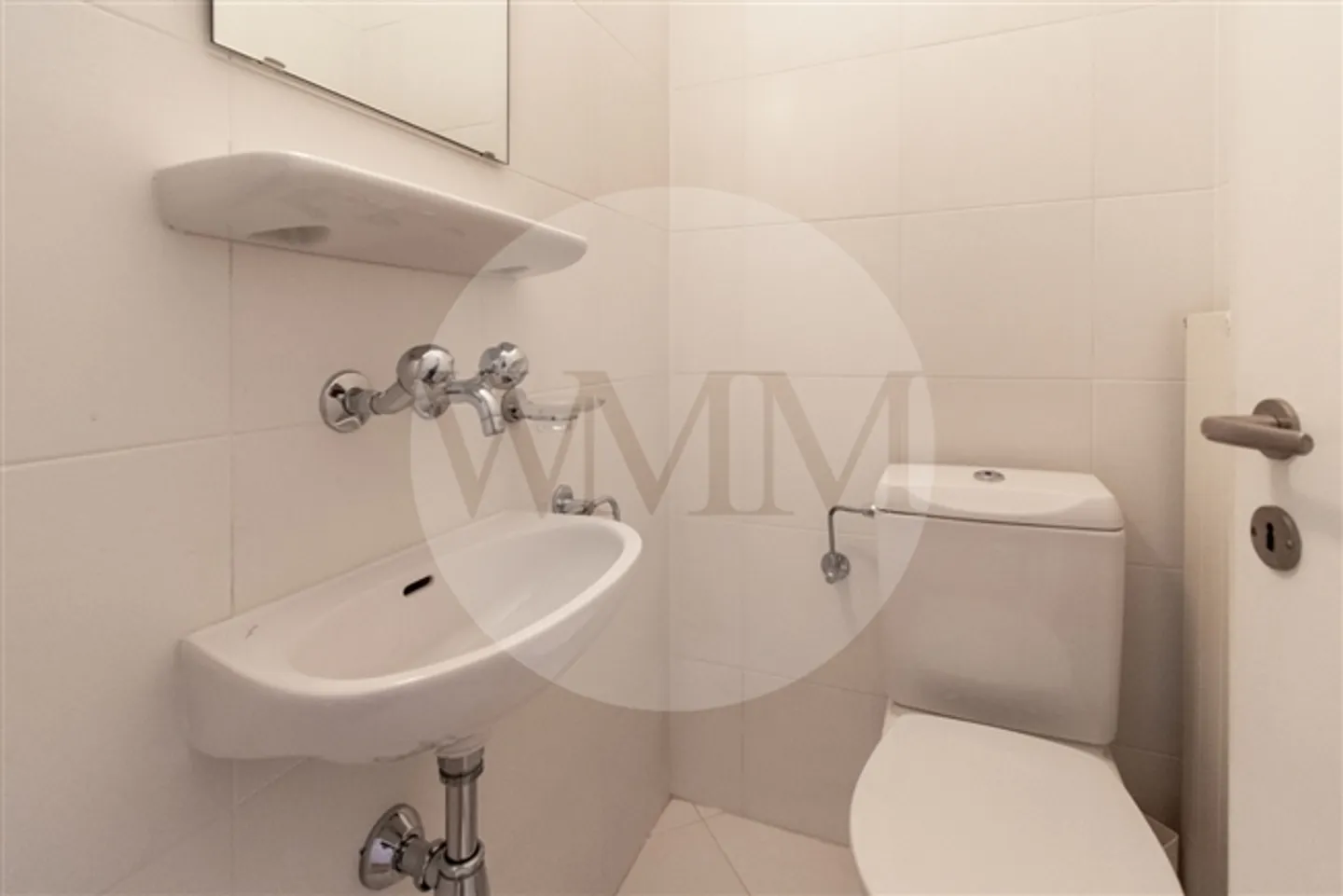 BRIGHT AND SPACIOUS PENTHOUSE WITH PANORAMIC VIEW - Photo 10 of 15