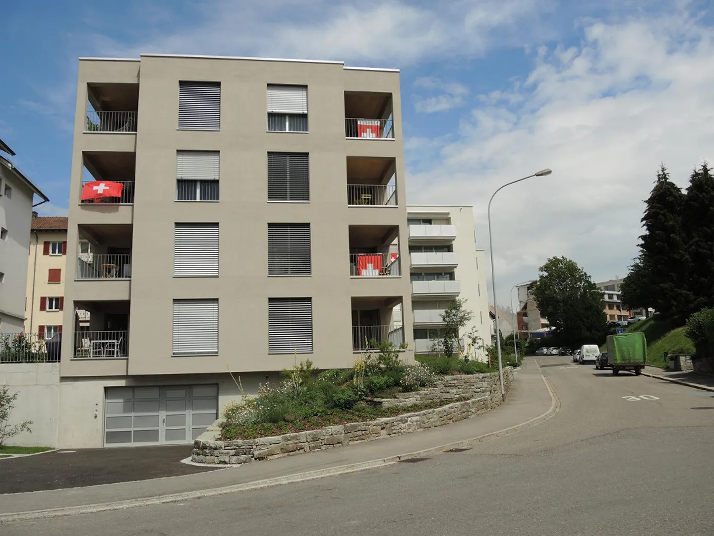 E-stationnement à louer - Photo 1 sur 1