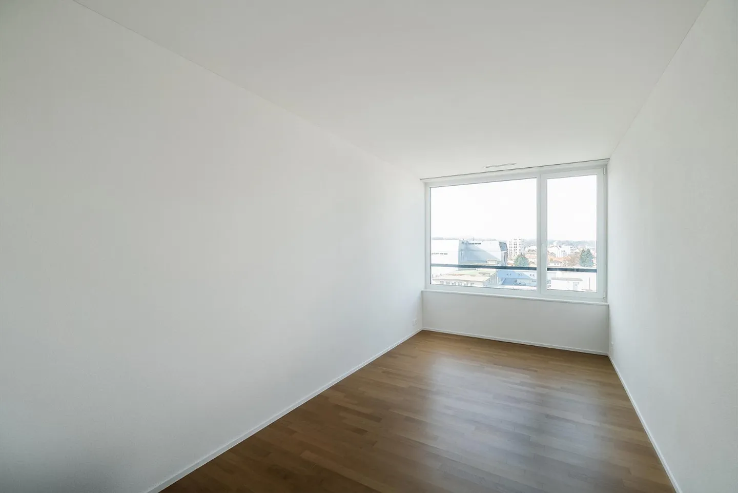 Are you looking for your modern home in the urban area? - Photo 5 of 8
