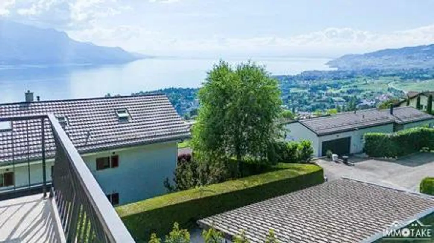 Magnifica villa ristrutturata a Chernex - Foto 12 di 15