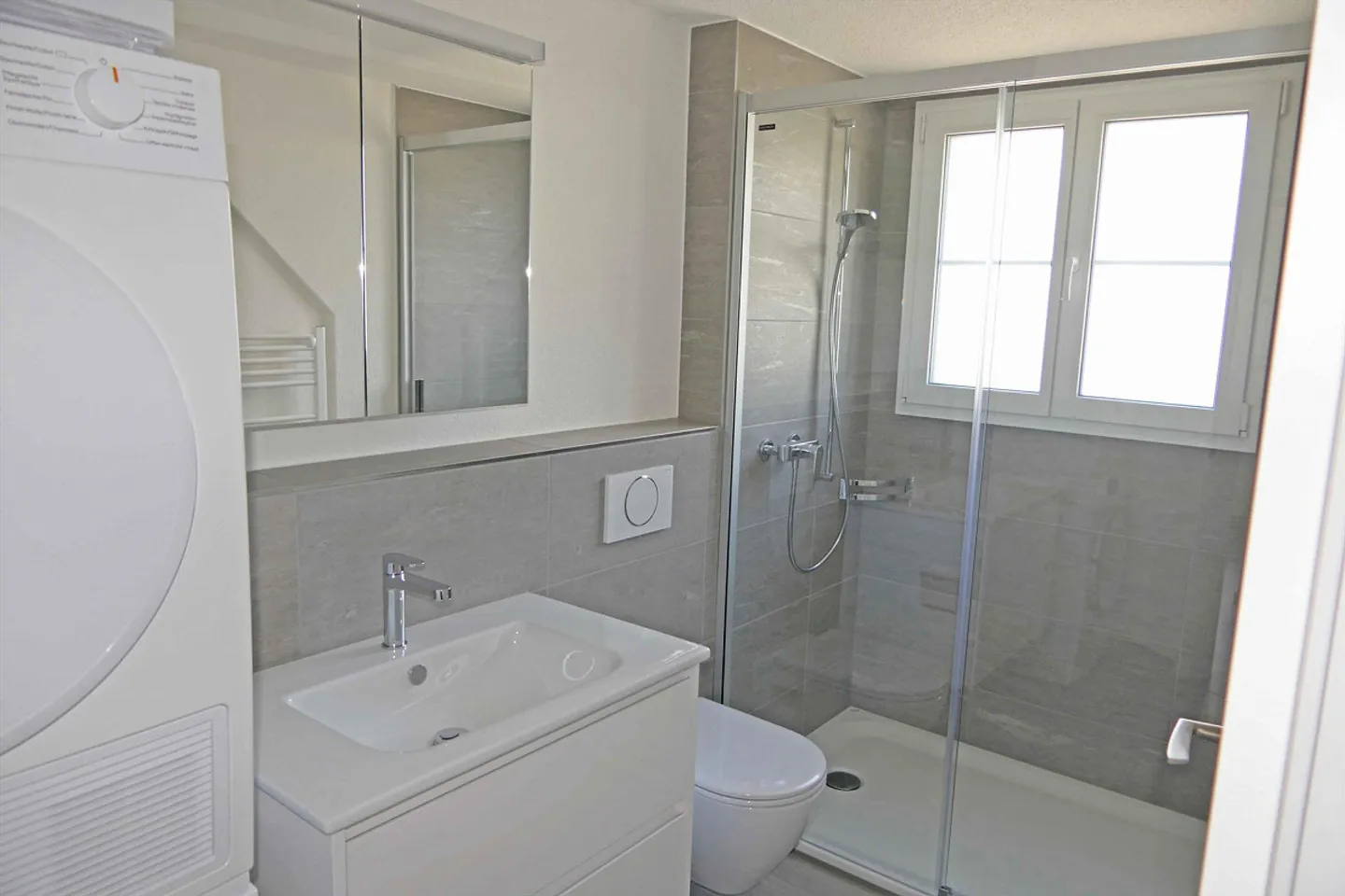 4 Room Attic Apartment in Former Farmhouse - Photo 12 of 13