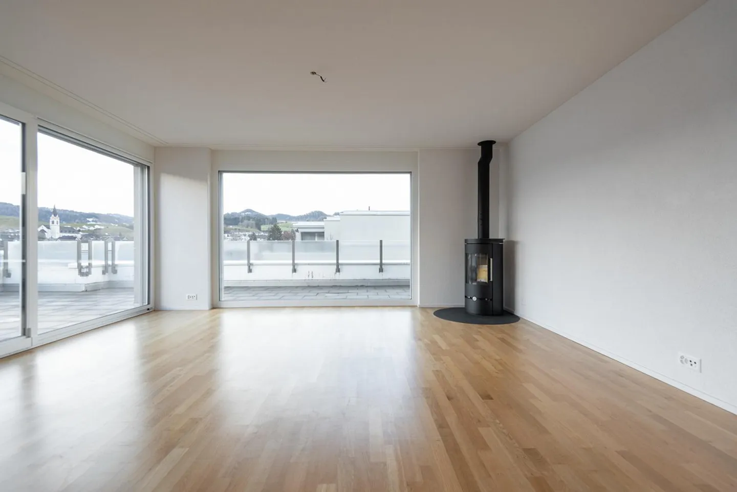 Wunderschöne Attikawohnung - Foto 2 von 12