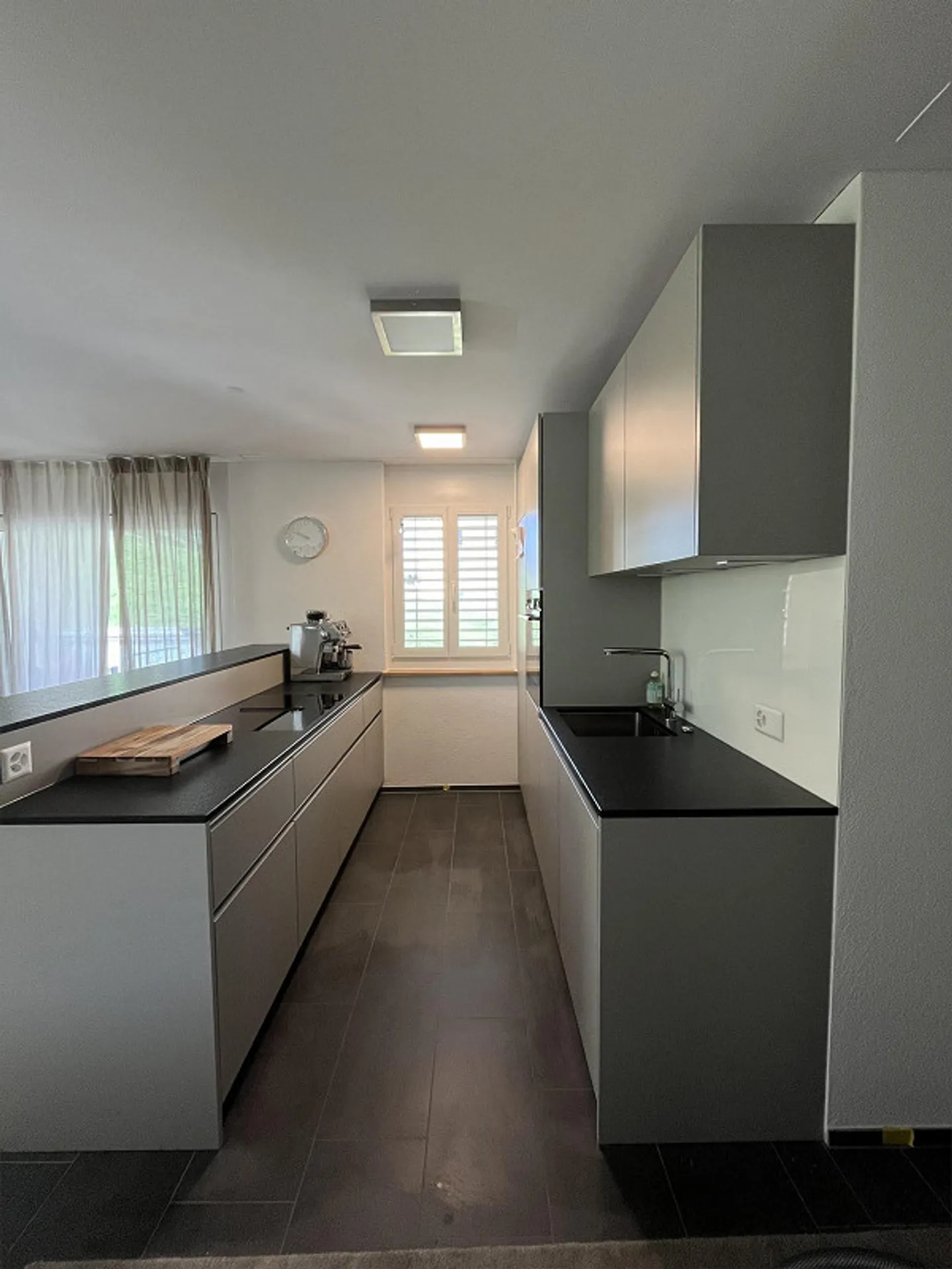 Appartement moderne de 3,5 pièces - Photo 5 sur 10
