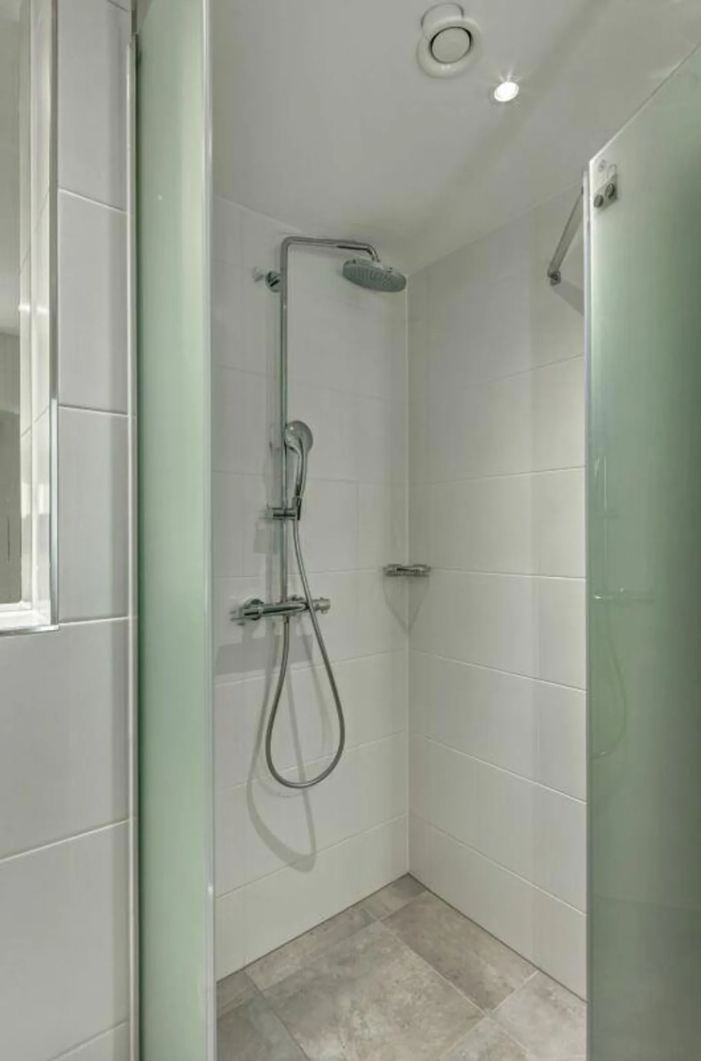 Vollmöbliertes BASIC Apartment - 25 m2 - Foto 4 von 6