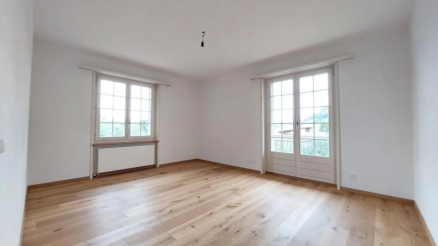 Imposing and spacious 2.5-room apartment of 87 m² - Photo 7 of 13