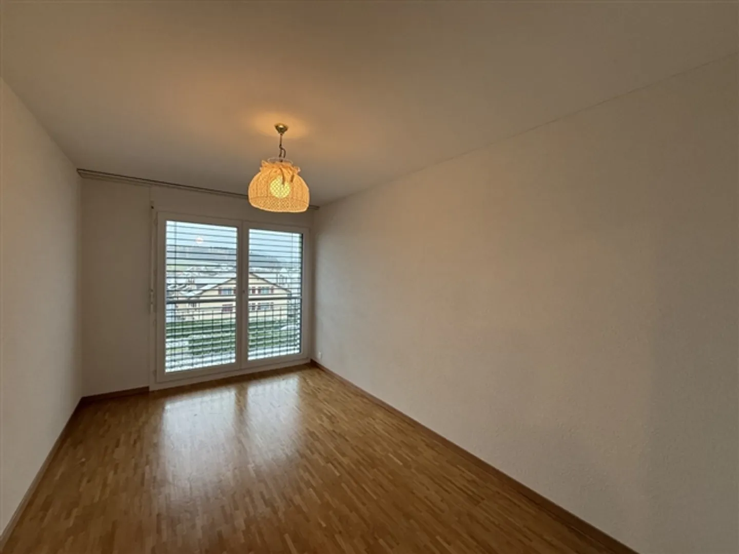 Spacious 3.5 rooms - Photo 5 of 6