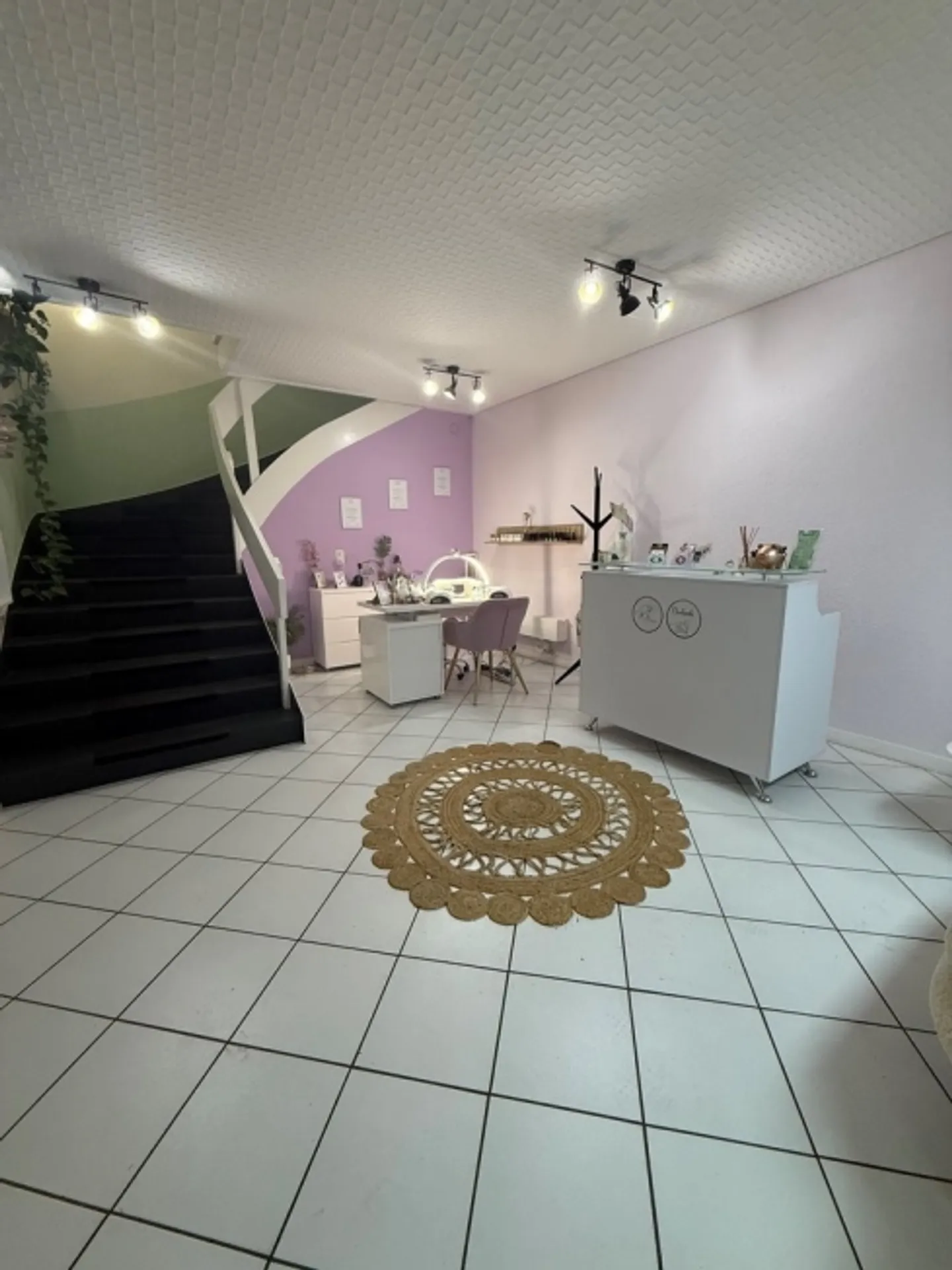 Gewerbefläche zur Miete im Stadtzentrum von Sion - Foto 1 von 2